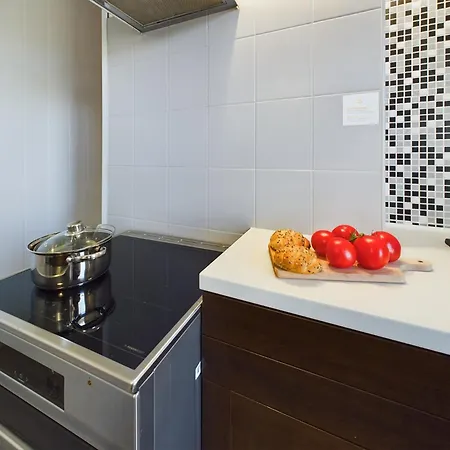 Beautiful For 6 People Located 550 M From The By Renters Apartmán Gdaňsk