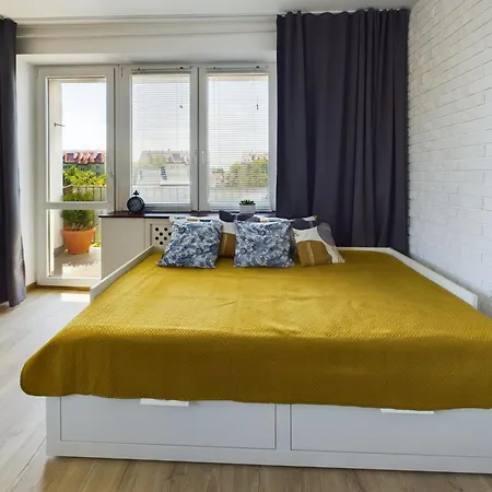 Apartmán Beautiful For 6 People Located 550 M From The By Renters *