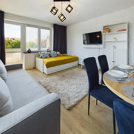 Apartmán Beautiful For 6 People Located 550 M From The By Renters *