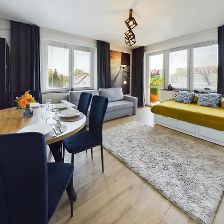 Apartmán Beautiful For 6 People Located 550 M From The By Renters Gdaňsk