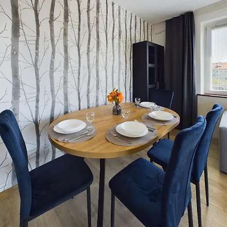 Beautiful For 6 People Located 550 M From The By Renters * Gdansk