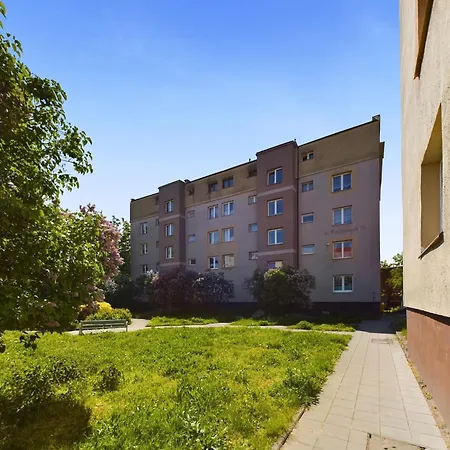 Beautiful For 6 People Located 550 M From The By Renters * Gdansk