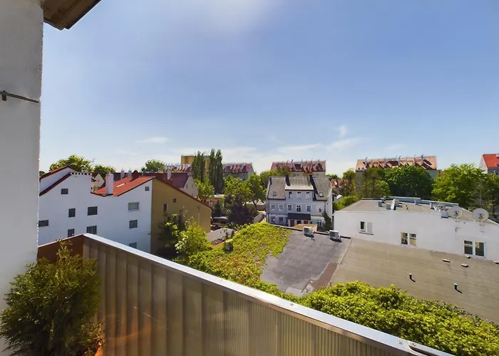 Beautiful For 6 People Located 550 M From The By Renters * גדנסק